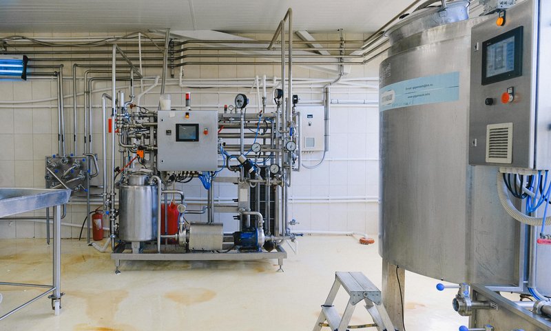 Industrial liquid blending facility